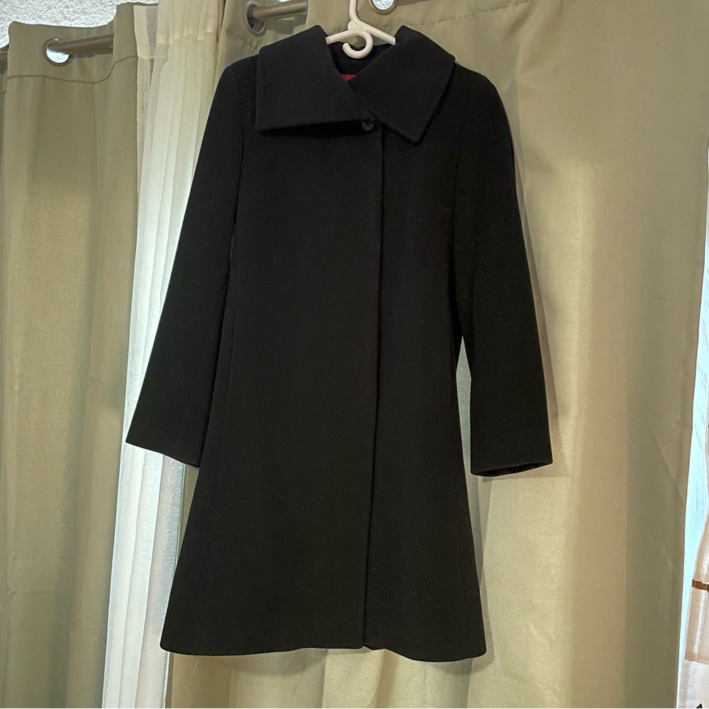 Cole Haan women’s convertible collar button-up coat in black, size 4